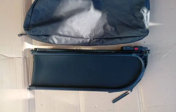 Peugeot 207 CC Air flow deflector REF9621H2