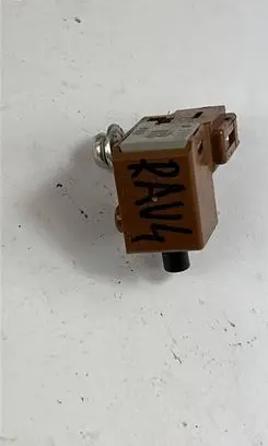 Toyota RAV 4 (XA40) Hand parking brake sensor 8455033010 12091