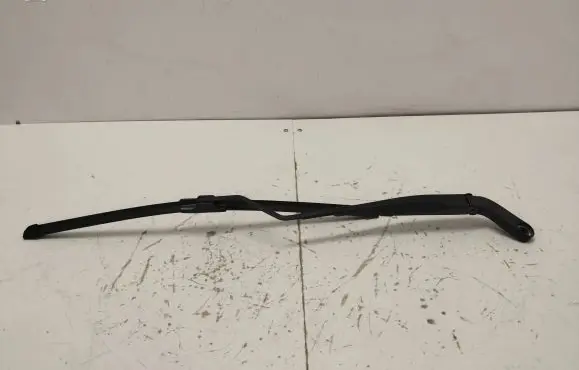 Dodge RAM Front wiper blade arm 89813-805 24569
