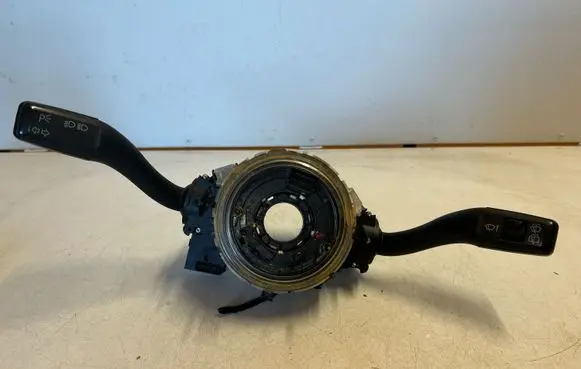Audi A4 S4 B7 8E 8H Wiper turn signal indicator stalk/switch 4E0953503A