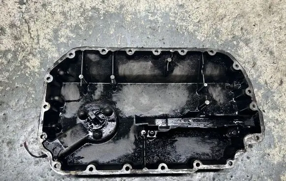 Audi A4 S4 B6 8E 8H Oil sump 