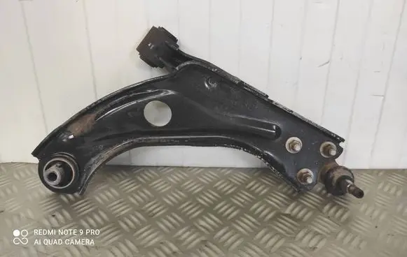 Citroen Berlingo Front control arm 98138522