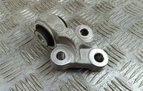 Nissan X-Trail T33 Bracket in trunk/boot 