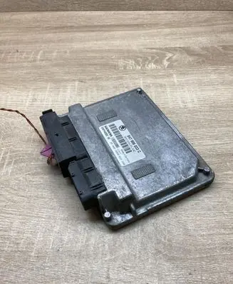 Skoda Fabia Mk1 (6Y) Engine control unit/module ECU 047906033C 5WP44203