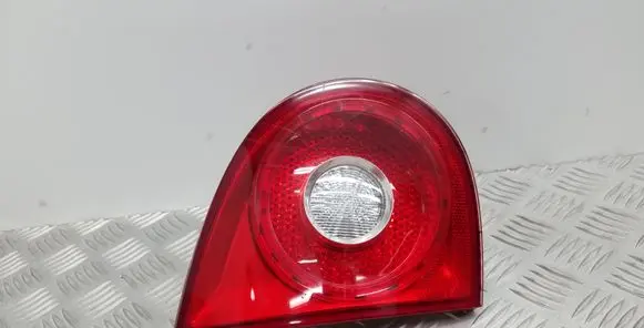 Volkswagen Golf V Tailgate rear/tail lights 1K6945093F