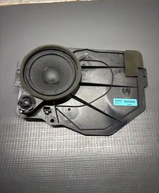 Volvo C30 Rear door speaker 31252247 09W42