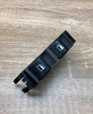 BMW 3 E46 Electric window control switch 8381514 03120220