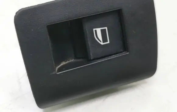 BMW X5 E53 Electric window control switch 8385956