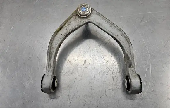 Volvo XC60 Front upper control arm/wishbone 31360633