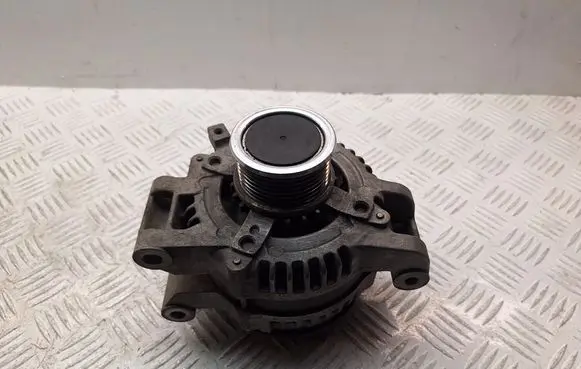 Toyota Verso Generator/alternator 270600G011 270600G01184