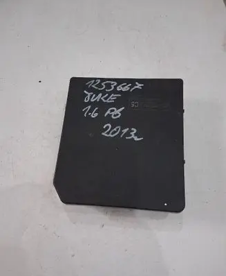 Nissan Juke I F15 Fuse box set 284B71KA0D