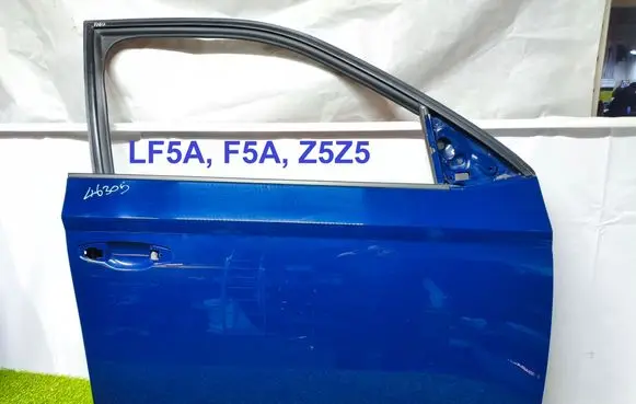 Skoda Fabia Mk3 (NJ) Front door 6V0831056A 6V0837432L 6V0837478B