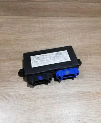 Renault Laguna I Comfort/convenience module 7700421261