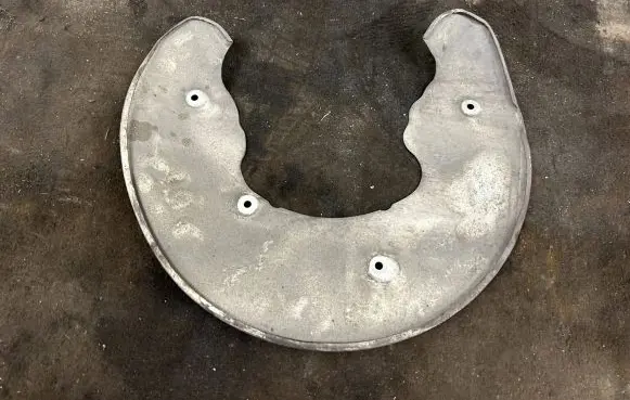 Audi A4 S4 B8 8K Front brake disc dust cover plate 8K0615312H