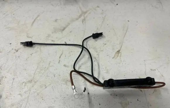 Mercedes-Benz C W204 Antenna control unit A2048708390 28124591