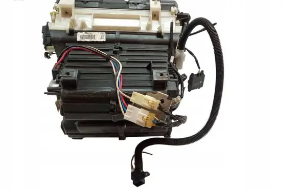 Nissan Qashqai Interior heater climate box assembly