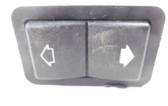 BMW 5 E39 Electric window control switch 8368974