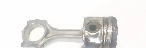 Volkswagen PASSAT B5.5 Piston with connecting rod