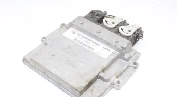 Ford Focus Engine control unit/module 7M5112A650VE