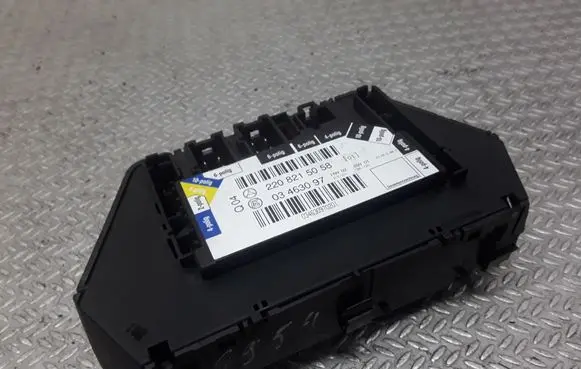 Mercedes-Benz S W220 Seat control switch 2208215058