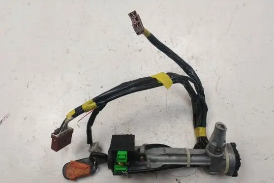 Honda CR-V Ignition lock