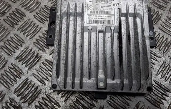 Renault Kangoo II Engine control unit/module 8200909666