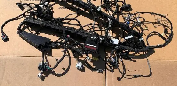 Chrysler Pacifica Other wiring loom 15567830