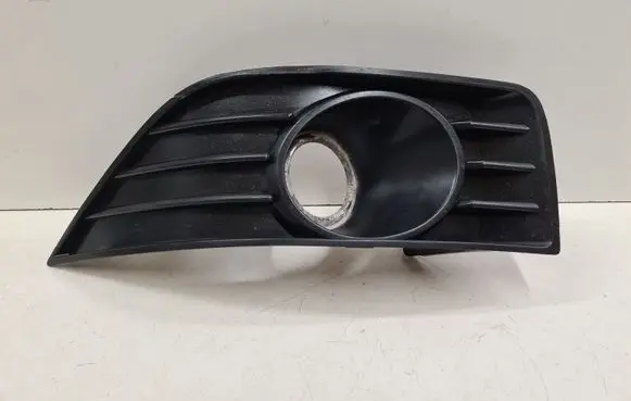 Chevrolet Epica Front fog light trim/grill