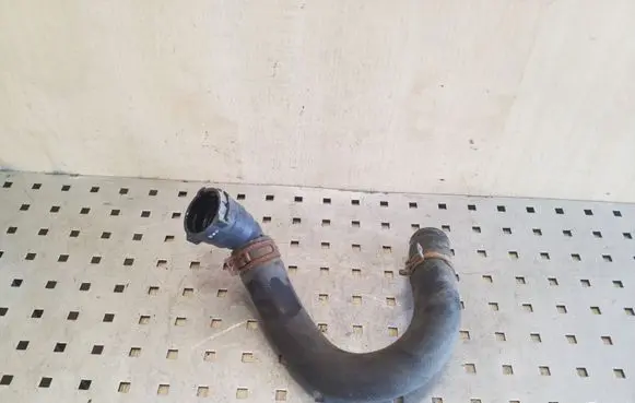 Honda CR-V Engine coolant pipe/hose