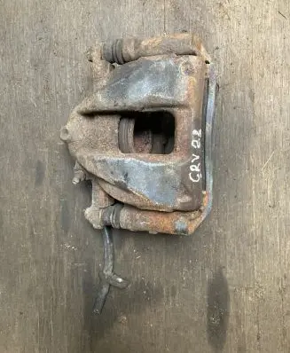 Honda CR-V Front brake caliper