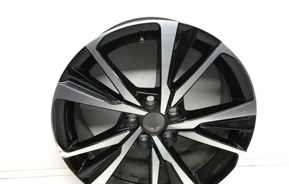 Toyota C-HR II R18 alloy rim CMS13518