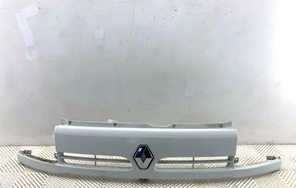 Renault Master II Front grill 7700352125