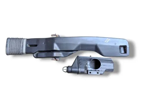Mitsubishi Canter Bonnet/hood grill ME401246