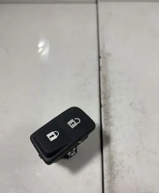 Volvo V50 Central locking switch button 0665832