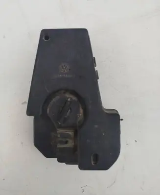 Volkswagen Sharan Tail light bulb cover holder 7M0945257A