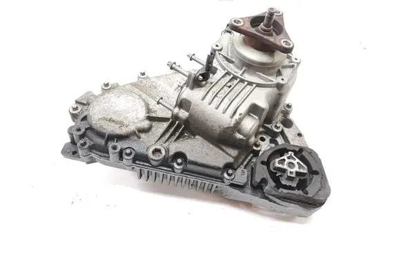 BMW X5 E70 Gearbox transfer box case 7574777 ATC700