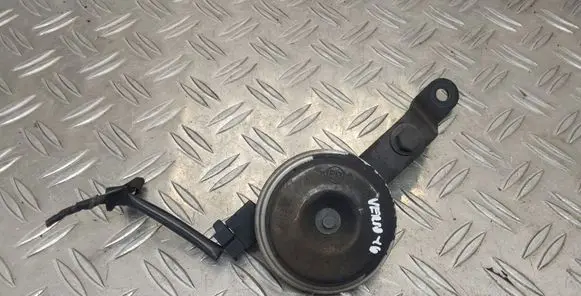 Toyota Verso Horn signal 865200F040