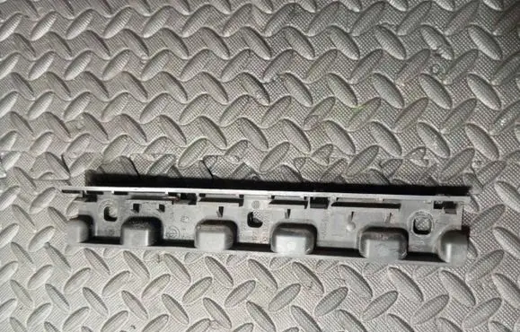 BMW 6 E63 E64 Sill/side skirt trim 7072875