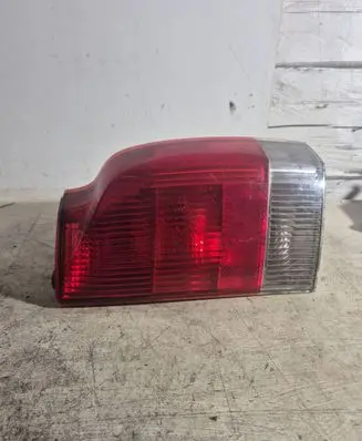 Volvo V70 Rear/tail lights 9154498 9154502