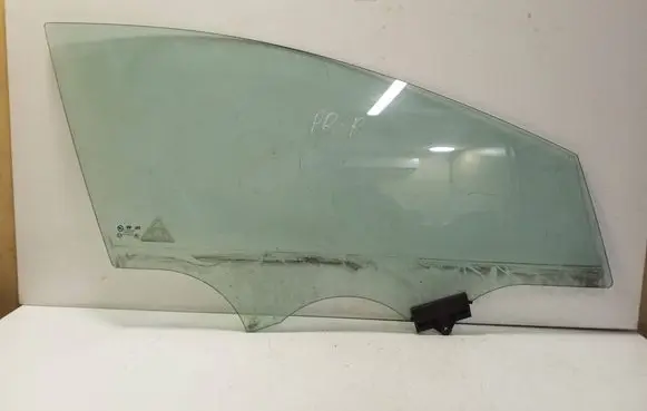 Hyundai i40 Front door window glass four-door E1143R000384