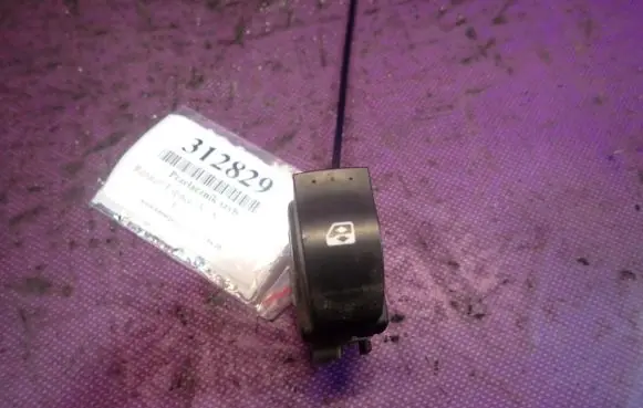 Renault Espace - Grand espace IV Quarter vent window switch 