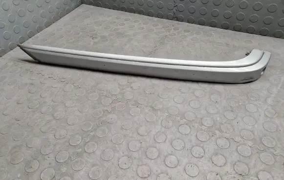 BMW 7 E38 Rear bumper trim bar molding 8125411