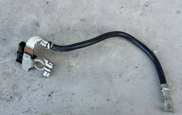 BMW 4 F32 F33 Negative earth cable (battery) 9117877
