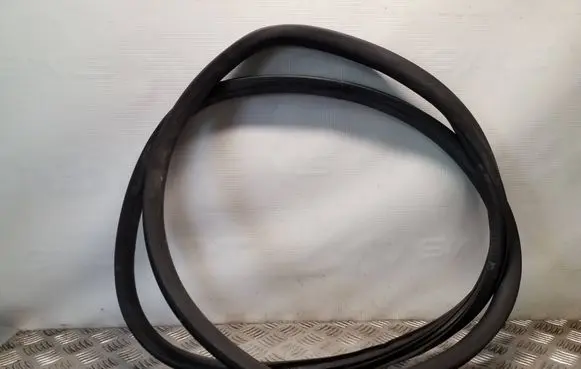 Seat Leon (1P) Rear door rubber seal (on body) 1P0867365B