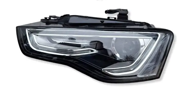 Audi A5 8T 8F Headlight/headlamp 8T0941043C LE10B6237