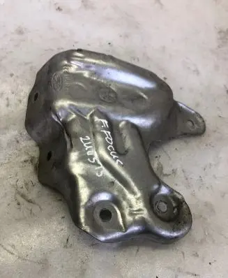 Ford Focus Heat shield in engine bay Jn1q6k733aa