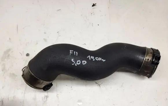 BMW 5 F10 F11 Intercooler hose/pipe 8516509