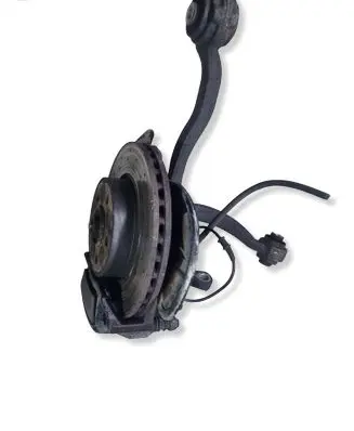 Mercedes-Benz C W204 Front wheel hub 20401