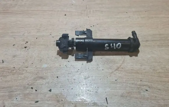 Volvo S40 Headlight washer spray nozzle