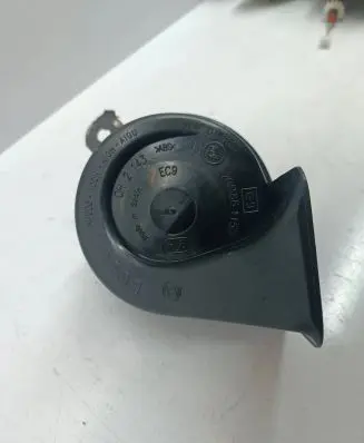 Mercedes-Benz A W169 Horn signal CH2143 011157 703881157